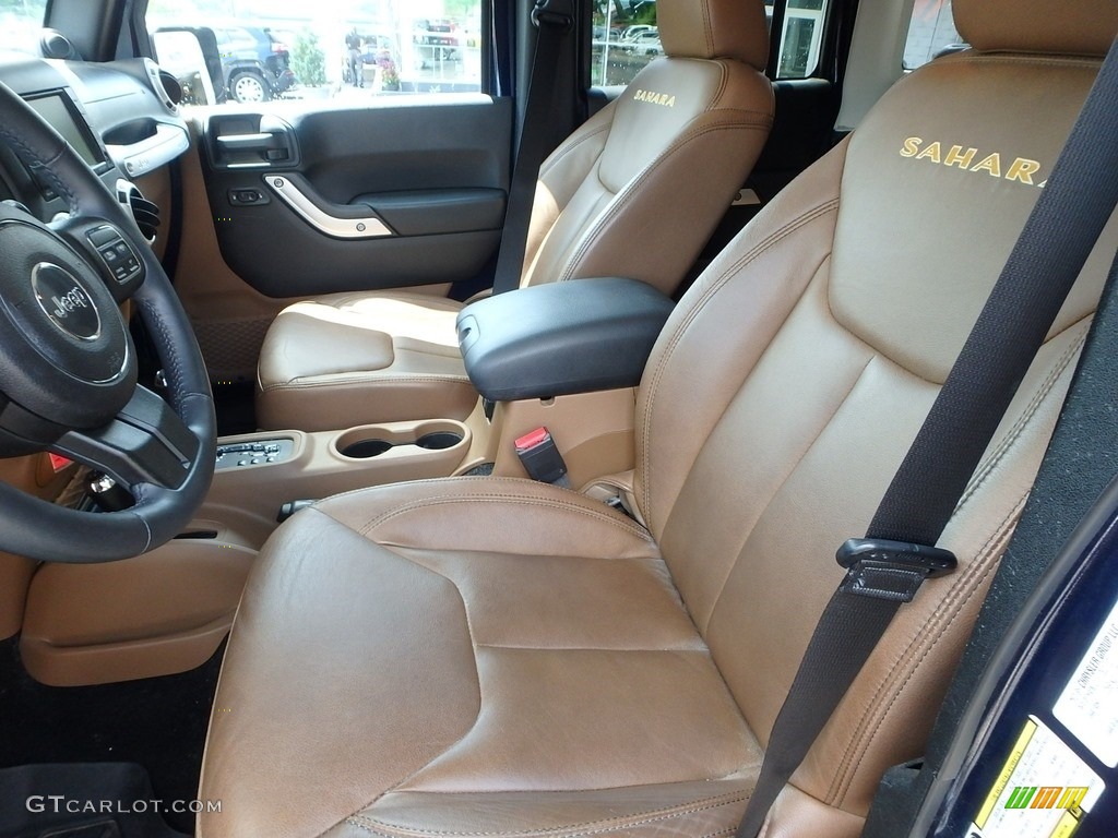 2013 Wrangler Unlimited Sahara 4x4 - True Blue Pearl / Black/Dark Saddle photo #13