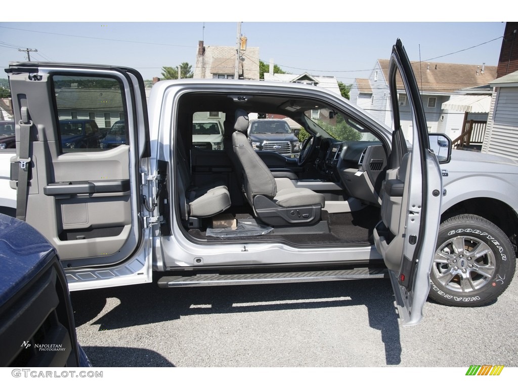 2016 F150 XLT SuperCab 4x4 - Ingot Silver / Medium Earth Gray photo #10