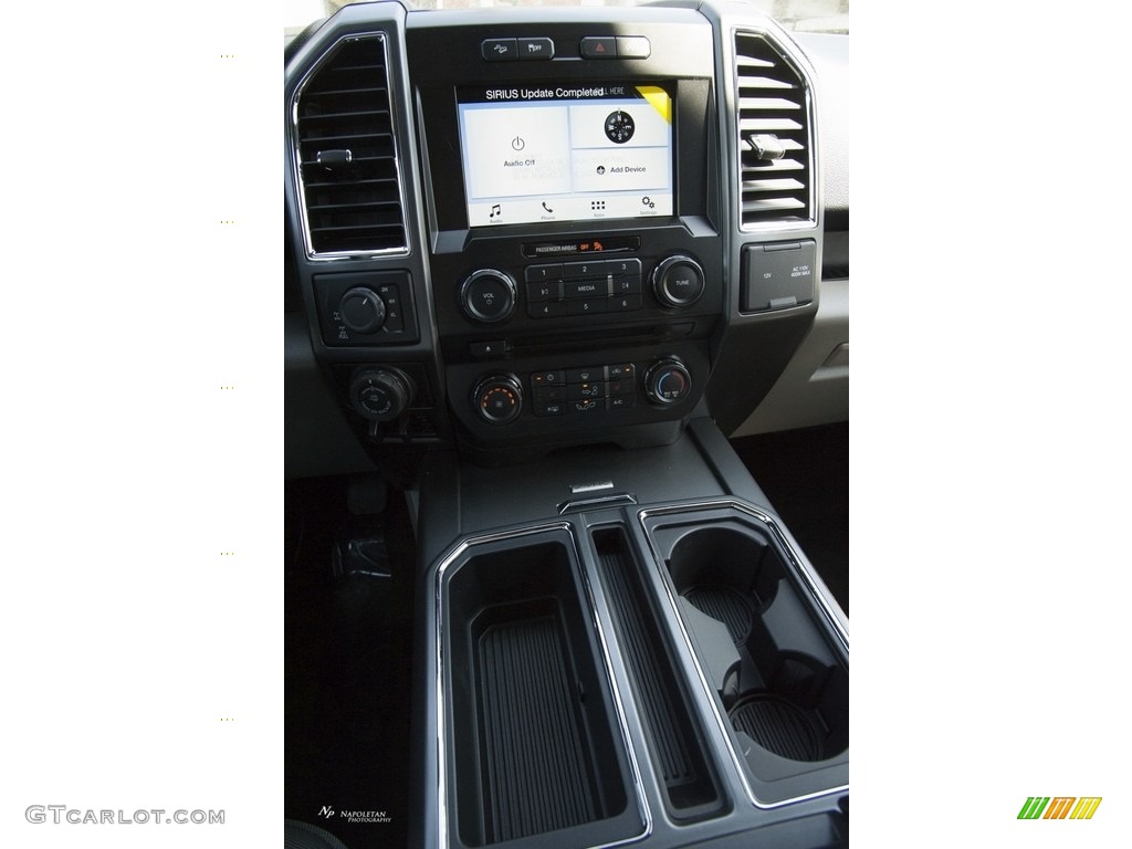 2016 F150 XLT SuperCab 4x4 - Ingot Silver / Medium Earth Gray photo #13