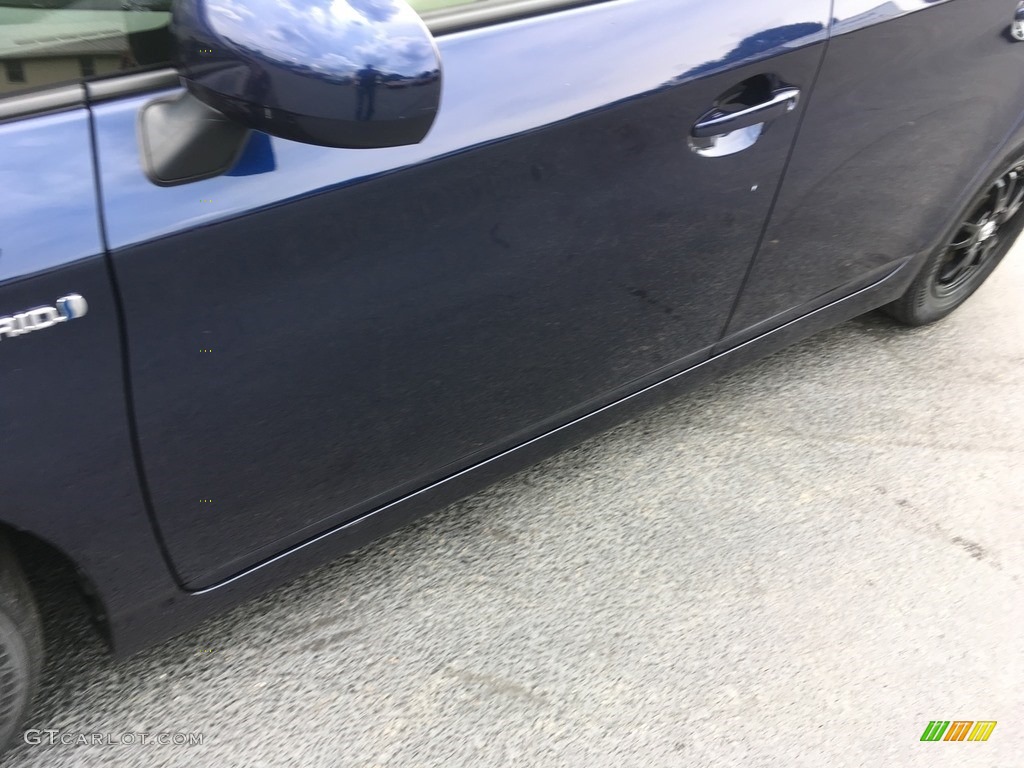 2012 Prius 3rd Gen Two Hybrid - Nautical Blue Metallic / Bisque photo #29