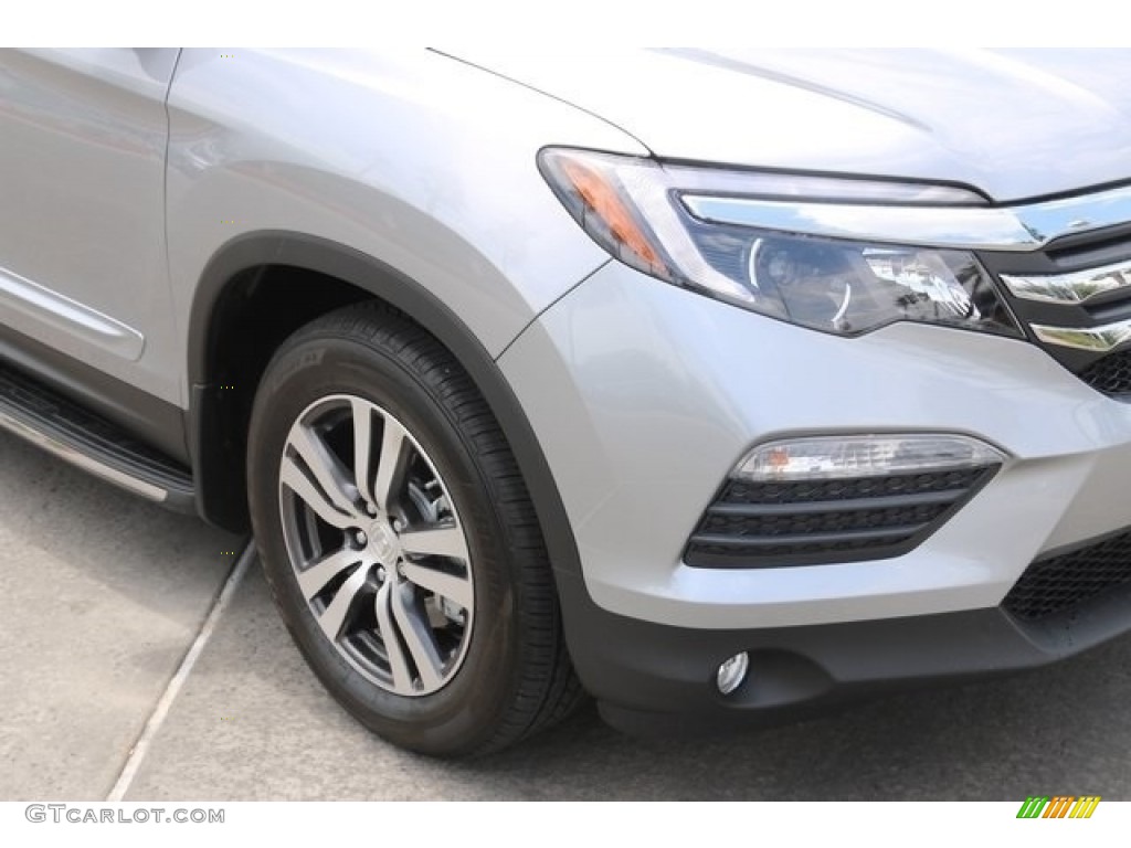 2016 Pilot EX-L - Lunar Silver Metallic / Gray photo #10