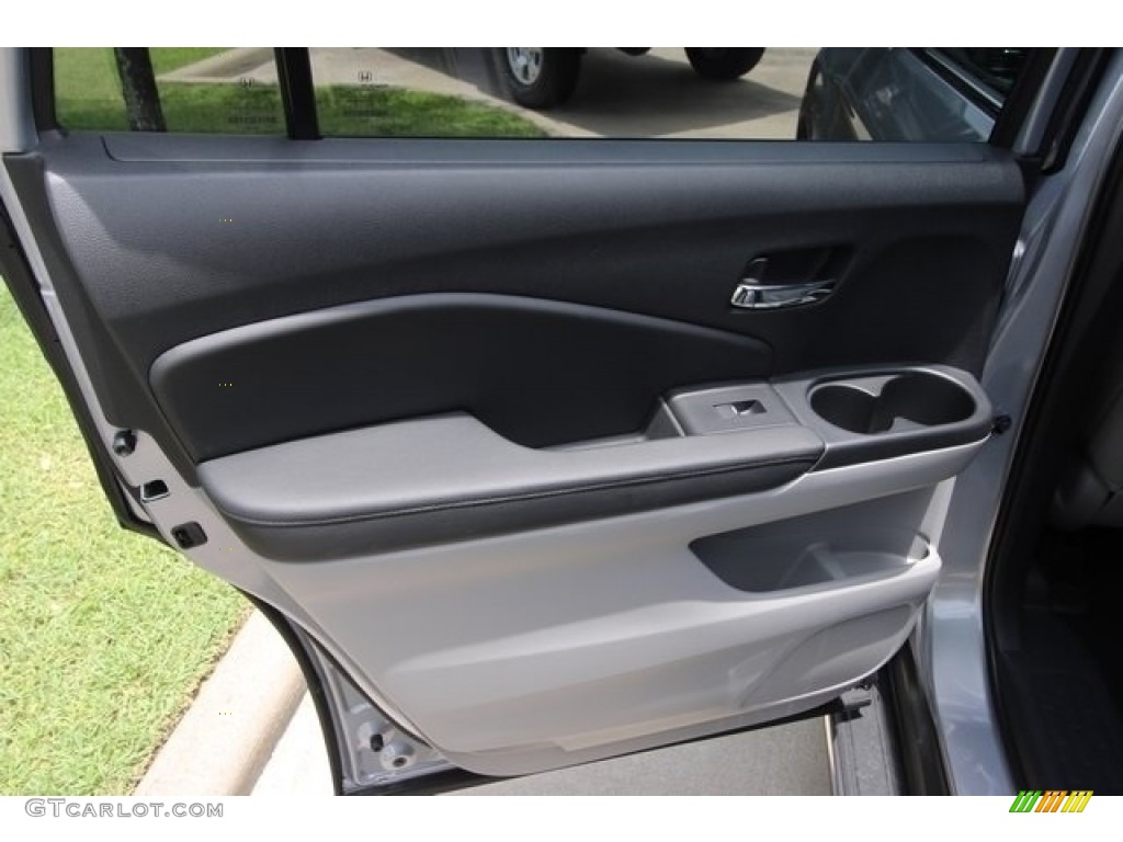 2016 Pilot EX-L - Lunar Silver Metallic / Gray photo #21