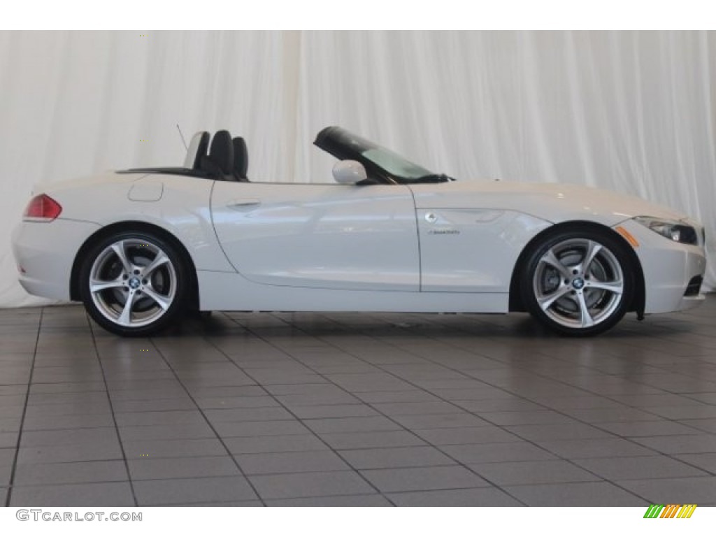 2011 Z4 sDrive30i Roadster - Alpine White / Black photo #2