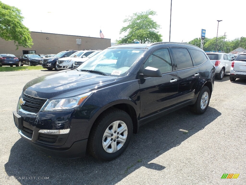 Blue Velvet Metallic Chevrolet Traverse