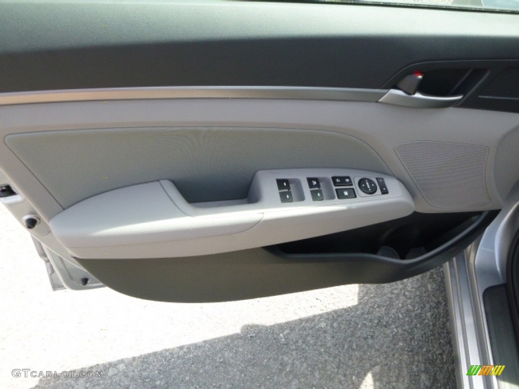 2017 Elantra SE - Gray / Gray photo #14