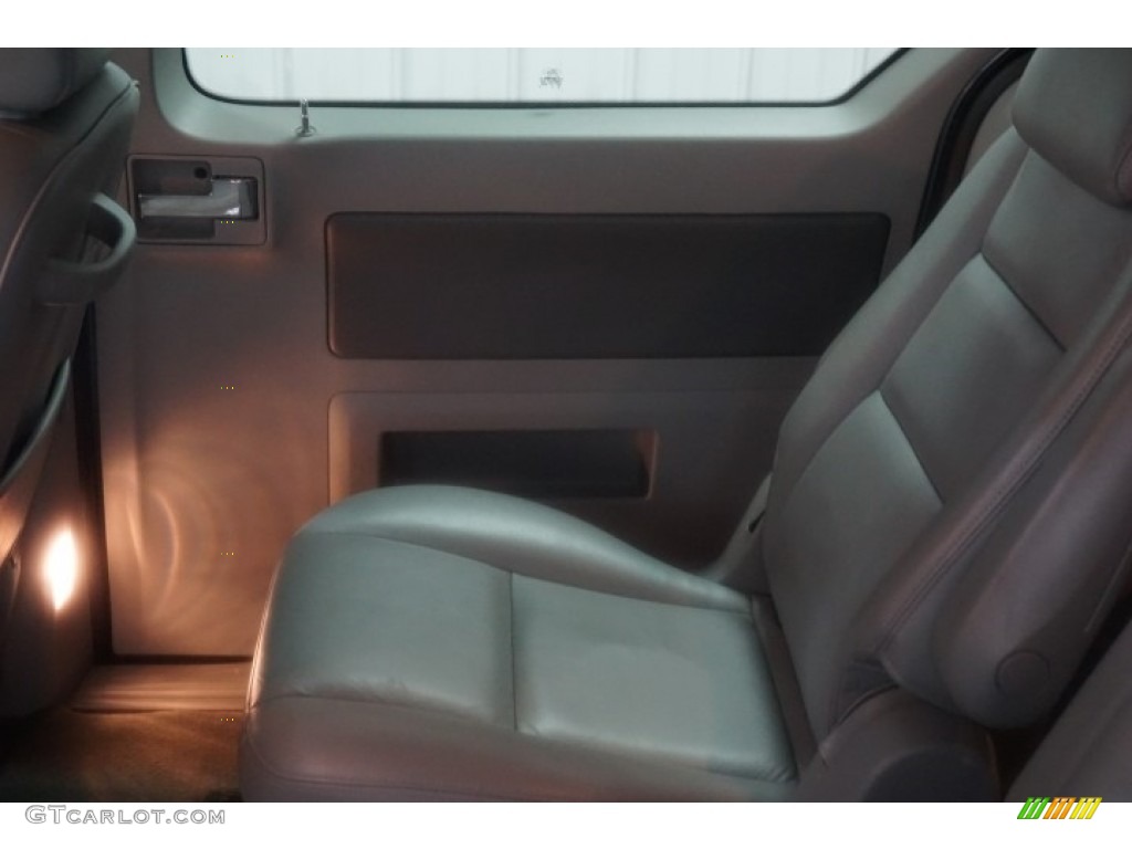 2004 Freestar Limited - Medium Steel Blue Metallic / Flint Grey photo #16