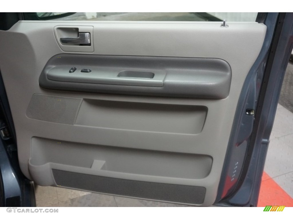 2004 Freestar Limited - Medium Steel Blue Metallic / Flint Grey photo #17