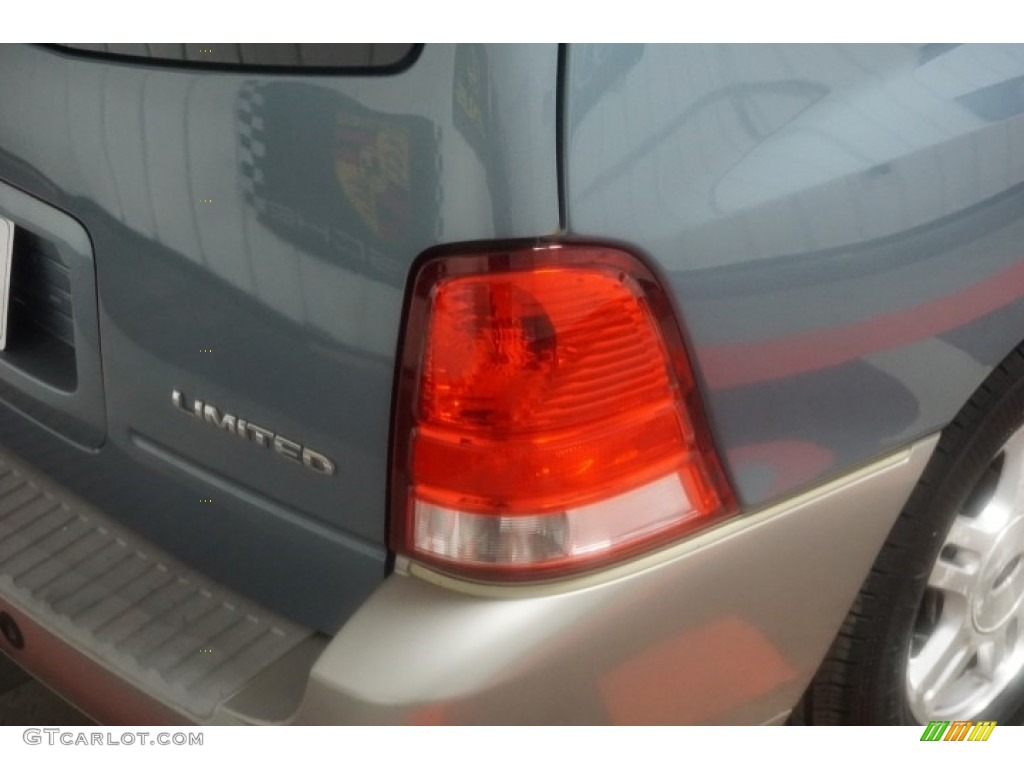 2004 Freestar Limited - Medium Steel Blue Metallic / Flint Grey photo #66