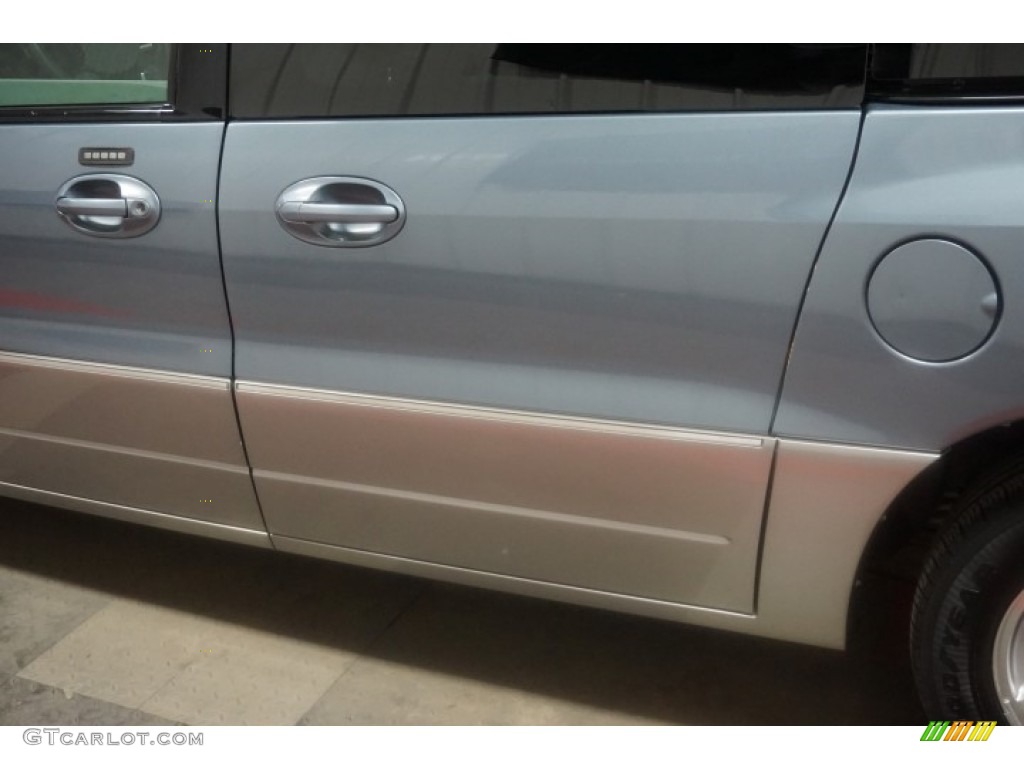 2004 Freestar Limited - Medium Steel Blue Metallic / Flint Grey photo #74