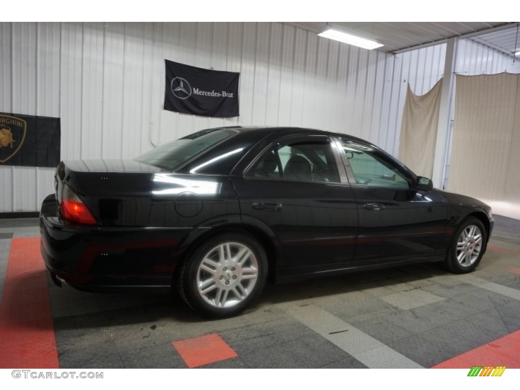 2003 LS V8 - Black / Black photo #7