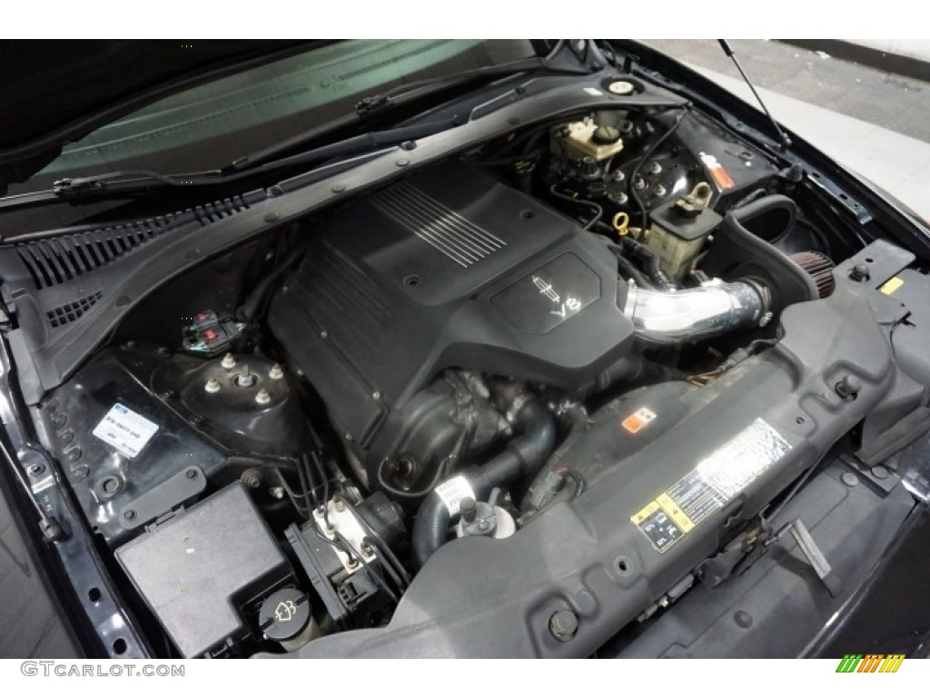2003 LS V8 - Black / Black photo #46