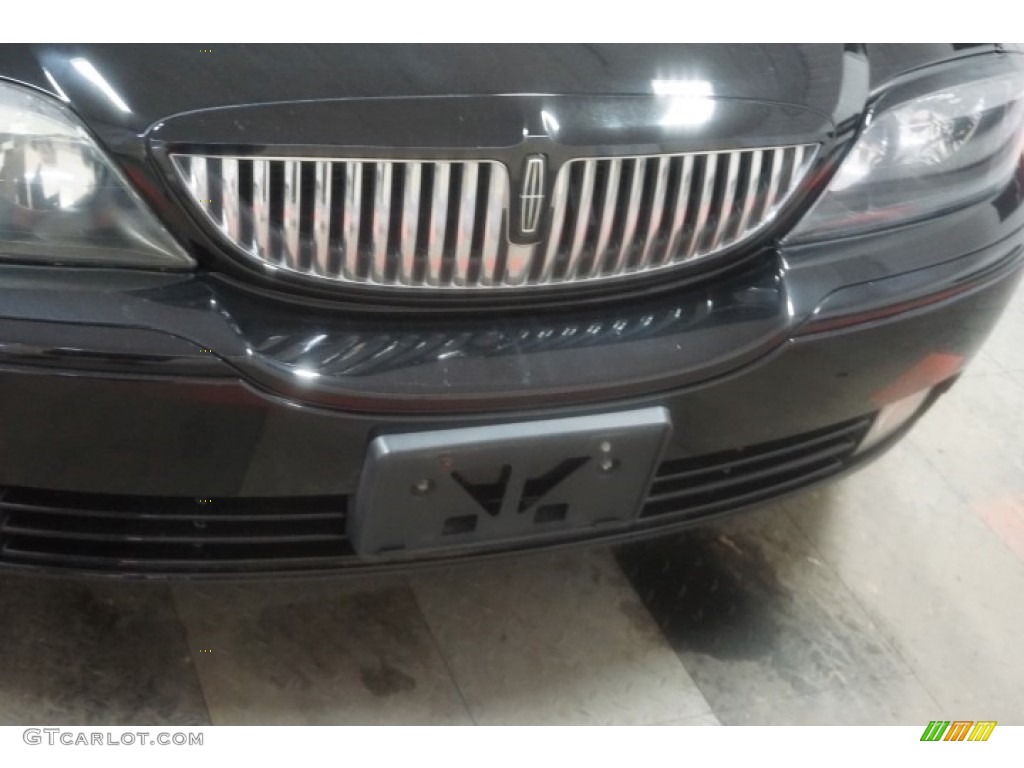 2003 LS V8 - Black / Black photo #50