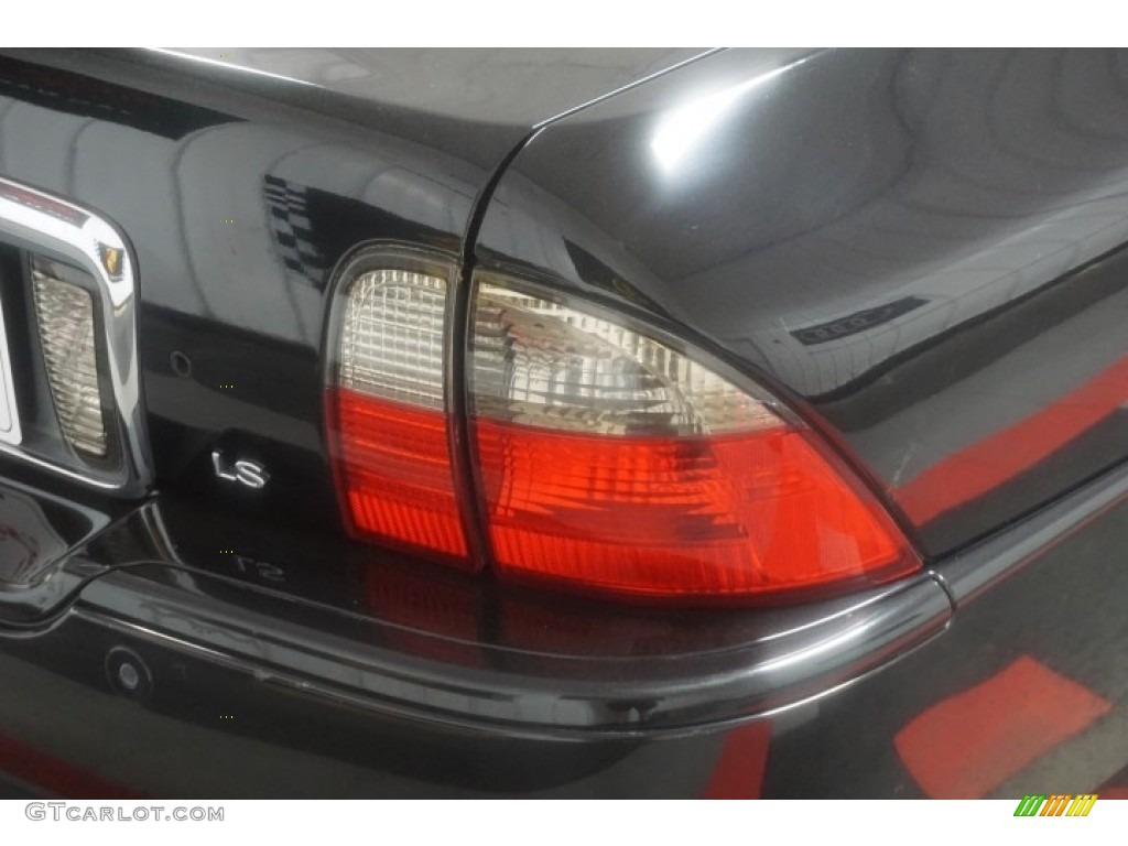 2003 LS V8 - Black / Black photo #62