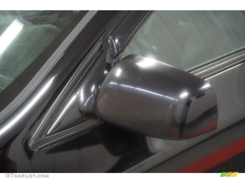 2003 LS V8 - Black / Black photo #72