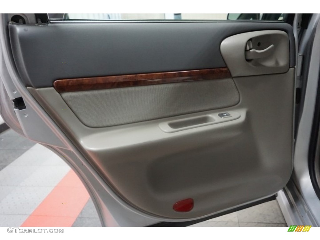 2004 Impala LS - Medium Gray Metallic / Medium Gray photo #15