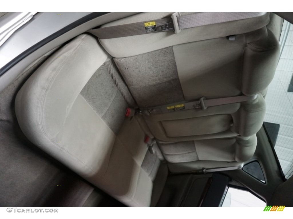 2004 Impala LS - Medium Gray Metallic / Medium Gray photo #19