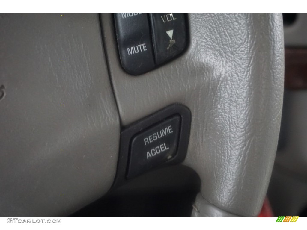 2004 Impala LS - Medium Gray Metallic / Medium Gray photo #33