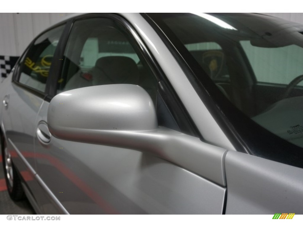 2004 Impala LS - Medium Gray Metallic / Medium Gray photo #54