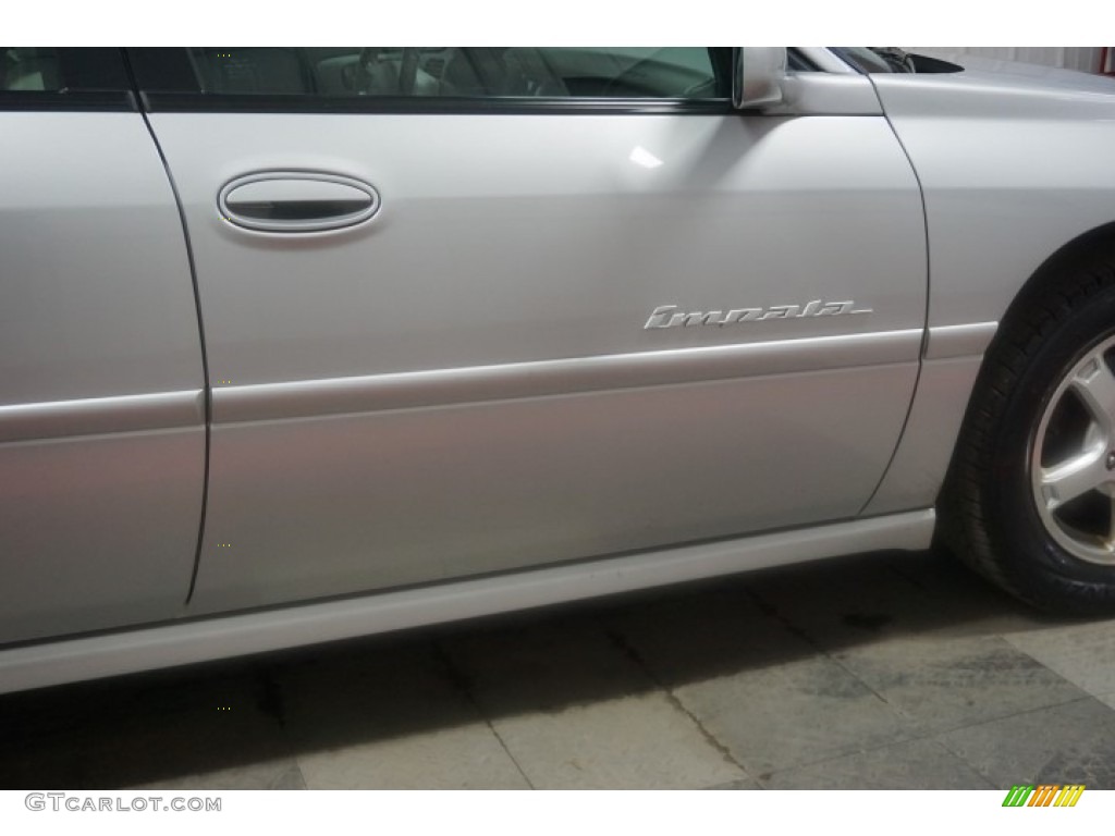 2004 Impala LS - Medium Gray Metallic / Medium Gray photo #56
