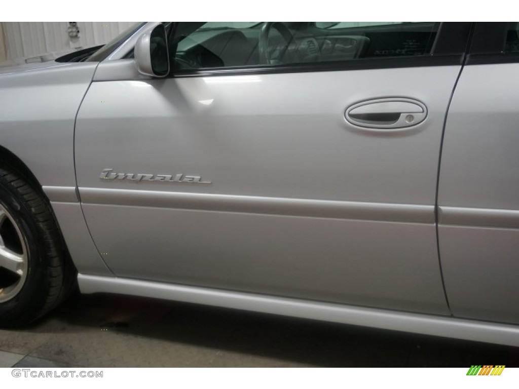 2004 Impala LS - Medium Gray Metallic / Medium Gray photo #70