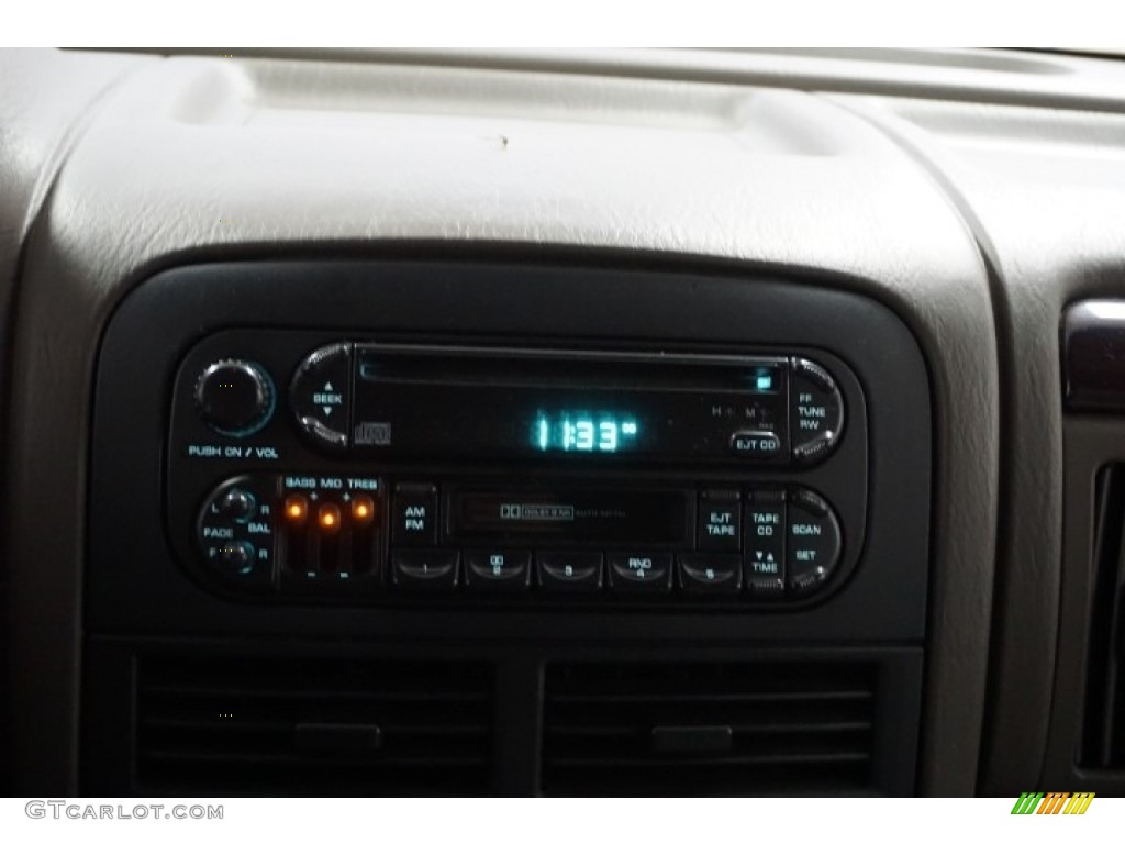 2000 Grand Cherokee Laredo 4x4 - Taupe Frost Metallic / Agate photo #37