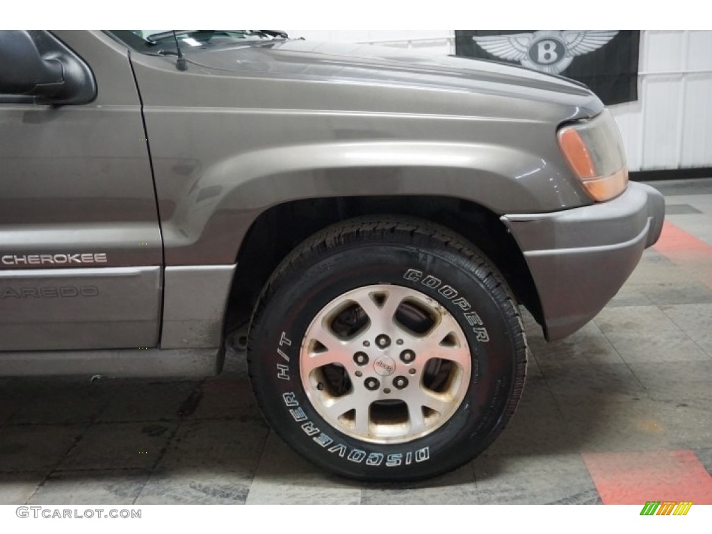 2000 Grand Cherokee Laredo 4x4 - Taupe Frost Metallic / Agate photo #51