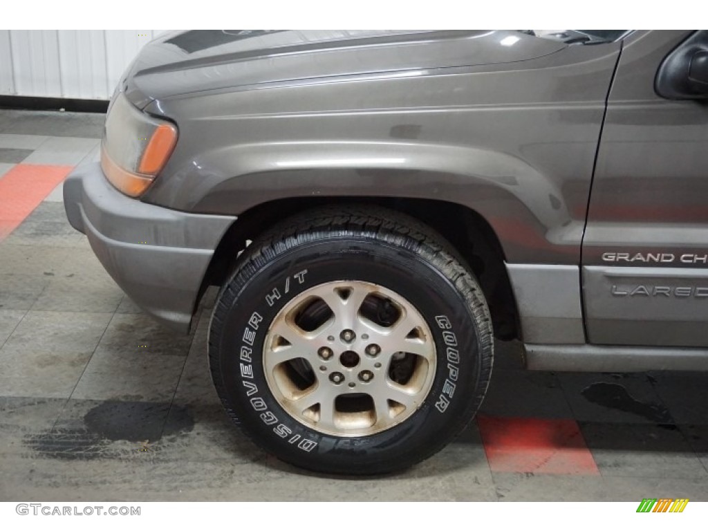 2000 Grand Cherokee Laredo 4x4 - Taupe Frost Metallic / Agate photo #74