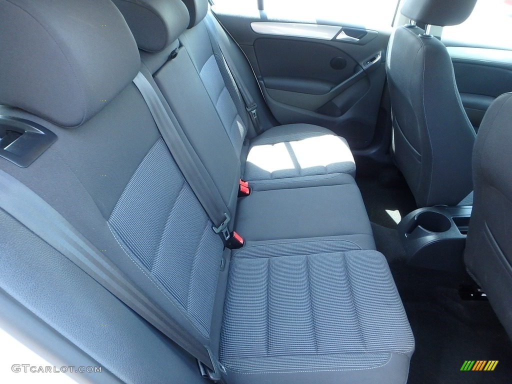 2012 Golf 4 Door - Candy White / Titan Black photo #18