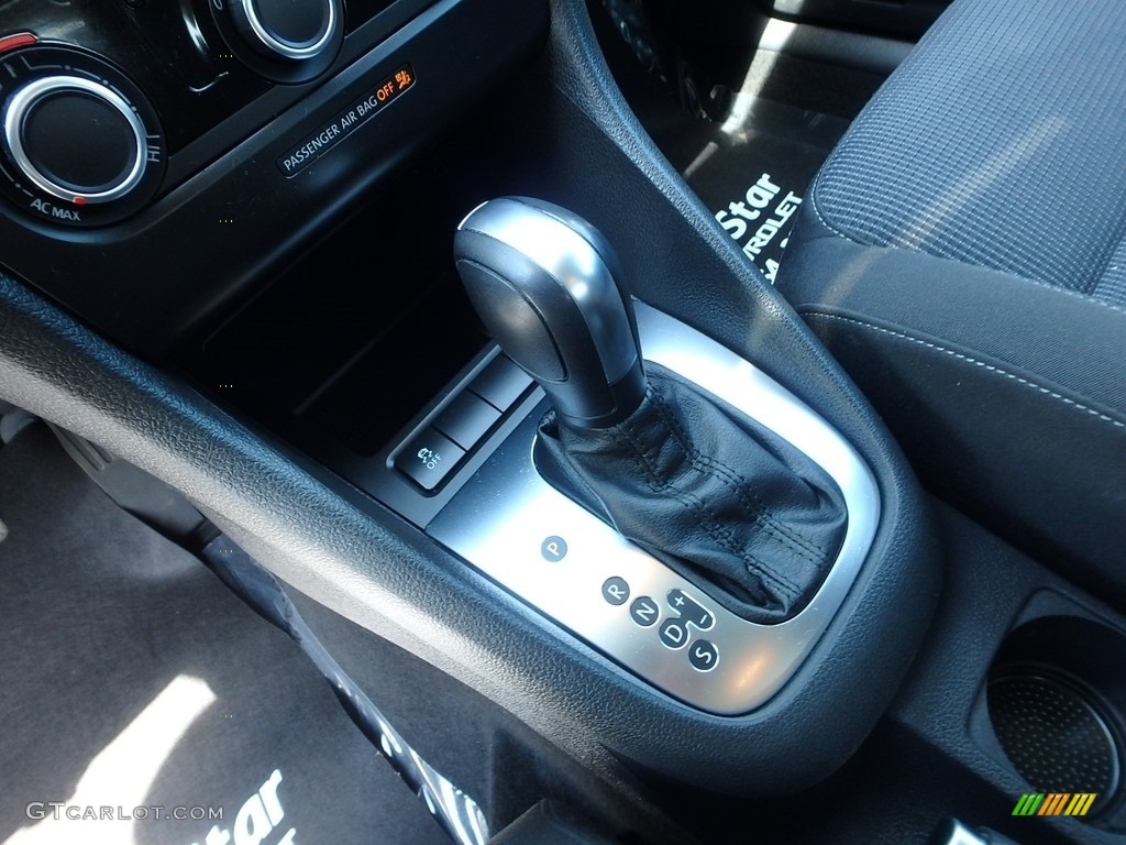 2012 Golf 4 Door - Candy White / Titan Black photo #27