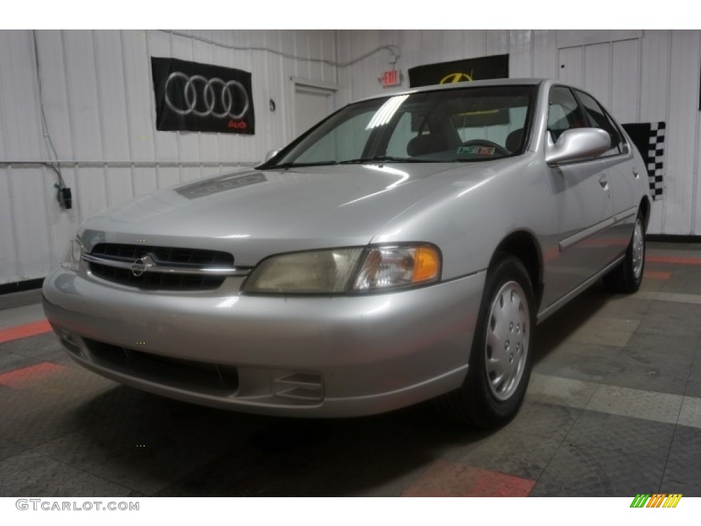 1999 Altima GXE - Platinum Metallic / Dusk photo #3