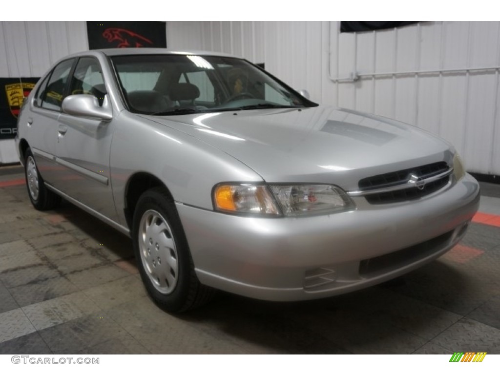 1999 Altima GXE - Platinum Metallic / Dusk photo #5