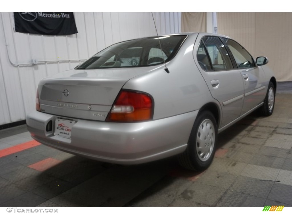 1999 Altima GXE - Platinum Metallic / Dusk photo #8