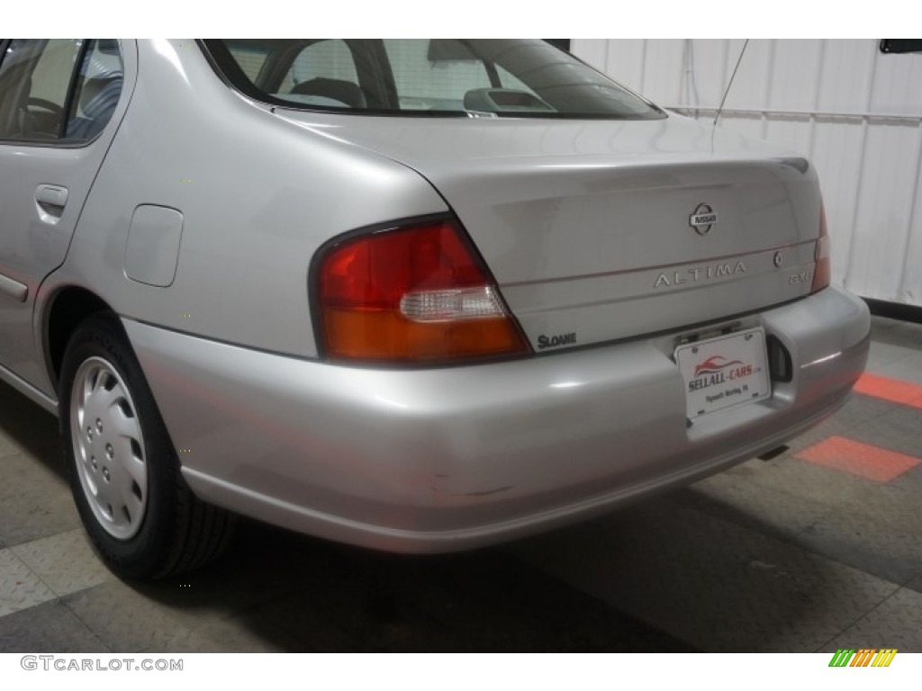 1999 Altima GXE - Platinum Metallic / Dusk photo #61