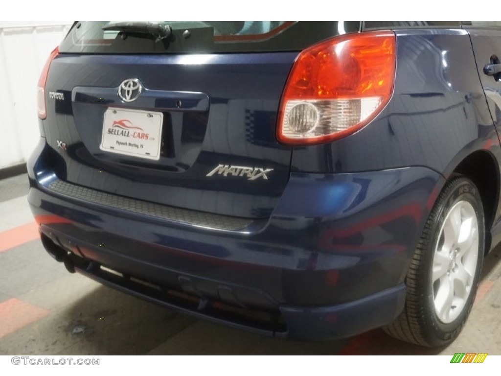 2003 Matrix XR - Indigo Ink Blue Metallic / Dark Gray photo #62