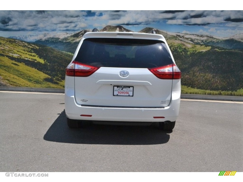 2016 Sienna XLE Premium AWD - Blizzard Pearl / Ash photo #4