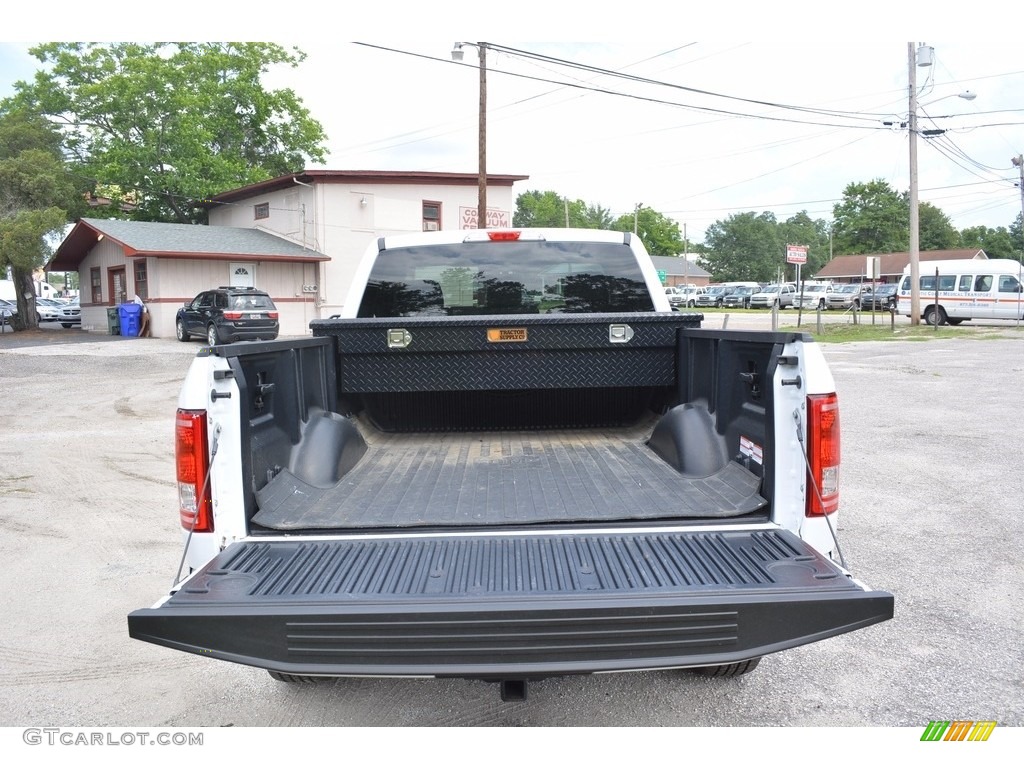 2016 F150 XLT Regular Cab 4x4 - Oxford White / Medium Earth Gray photo #6