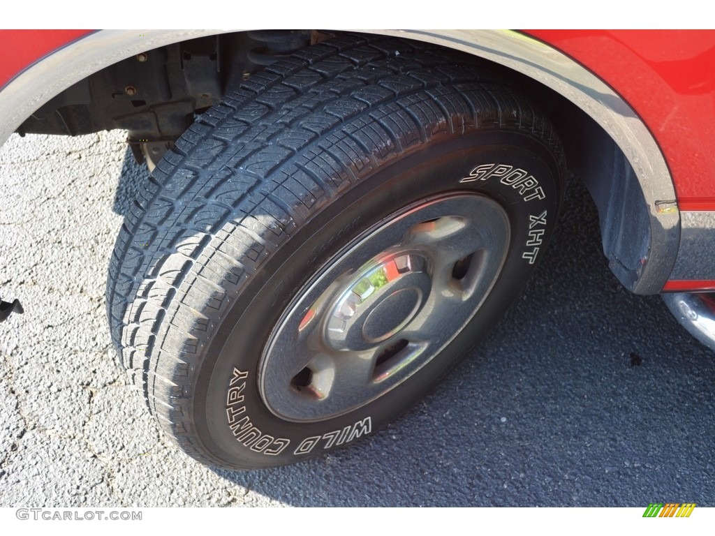 2008 F150 XL Regular Cab - Bright Red / Tan photo #13