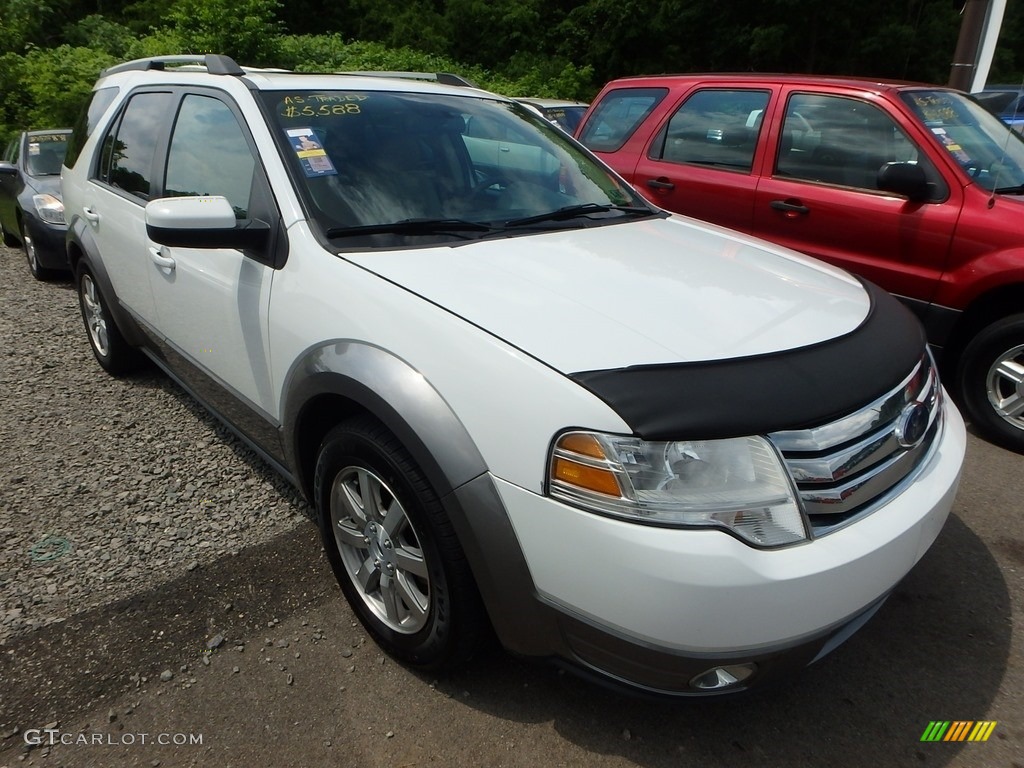 2008 Taurus X SEL AWD - Oxford White / Camel photo #5
