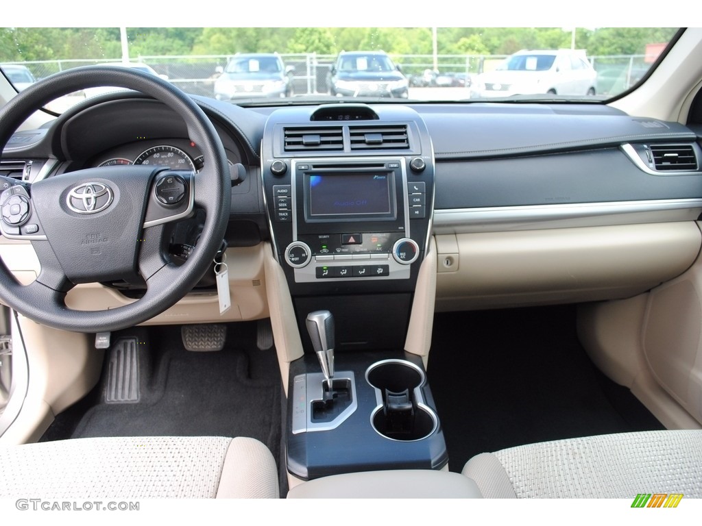 2013 Camry LE - Champagne Mica / Ivory photo #9