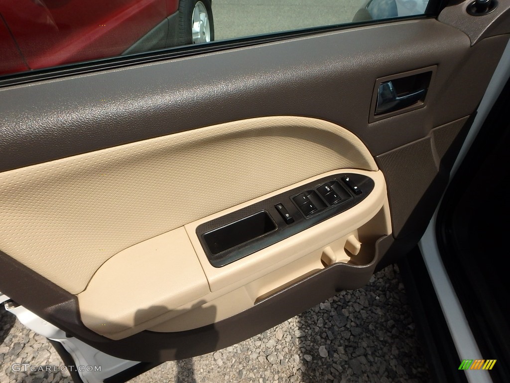 2008 Taurus X SEL AWD - Oxford White / Camel photo #12