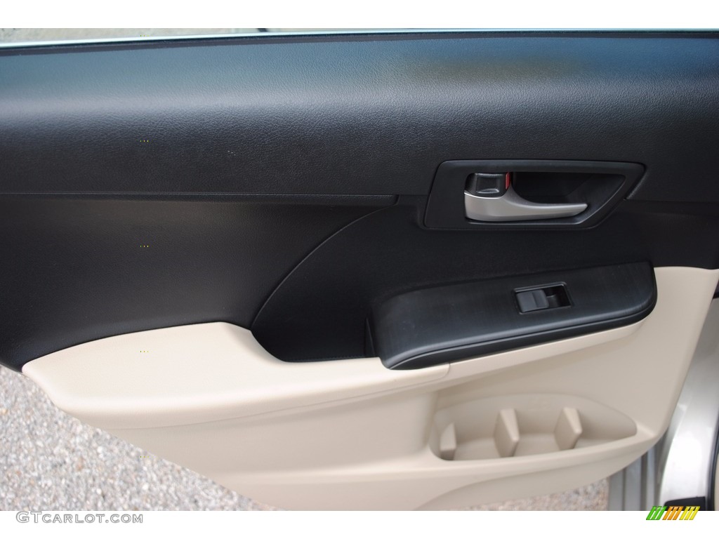2013 Camry LE - Champagne Mica / Ivory photo #17