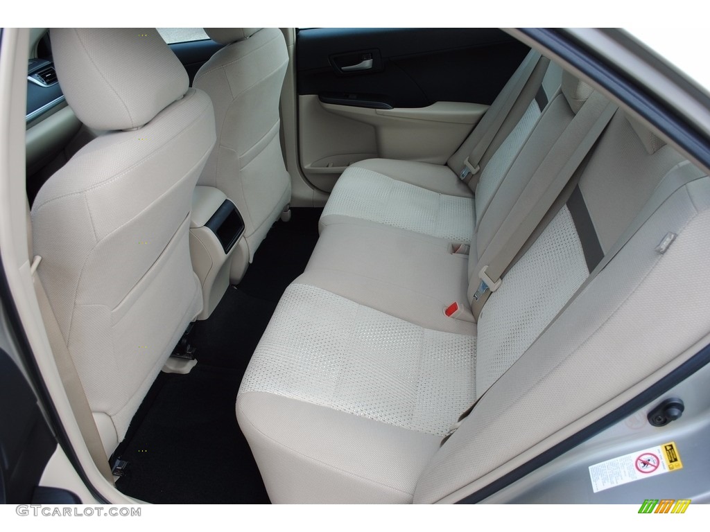 2013 Camry LE - Champagne Mica / Ivory photo #18