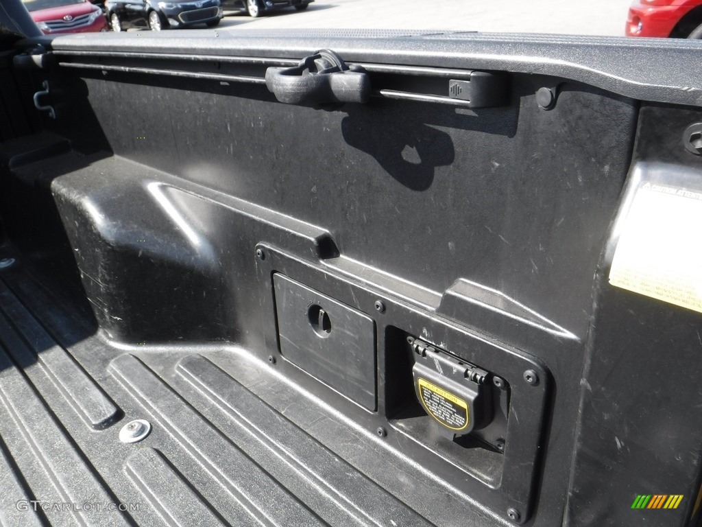 2014 Tacoma V6 TRD Sport Double Cab 4x4 - Black / Graphite photo #9