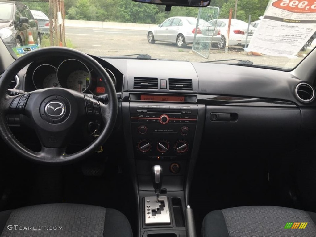 2008 MAZDA3 i Touring Sedan - True Red / Black photo #11
