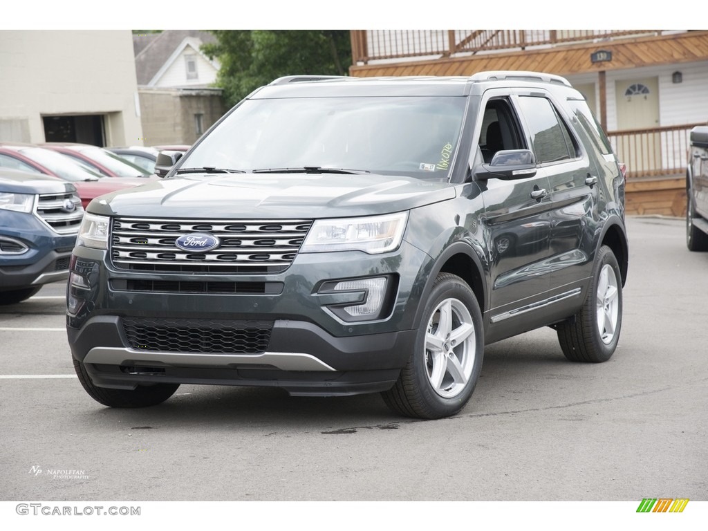 2016 Explorer XLT 4WD - Guard Metallic / Ebony Black photo #3