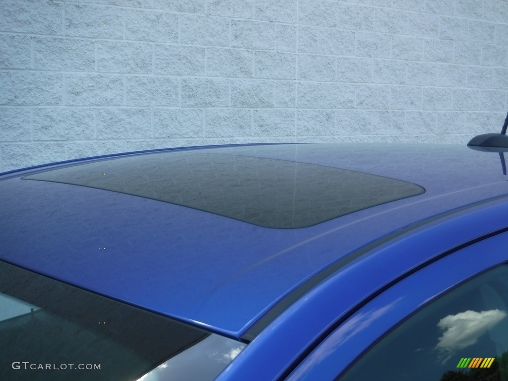 2016 Sonic RS Hatchback - Kinetic Blue Metallic / RS Jet Black photo #4