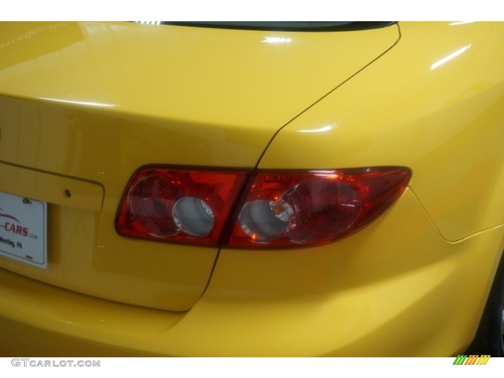 2003 MAZDA6 i Sedan - Speed Yellow / Black photo #69