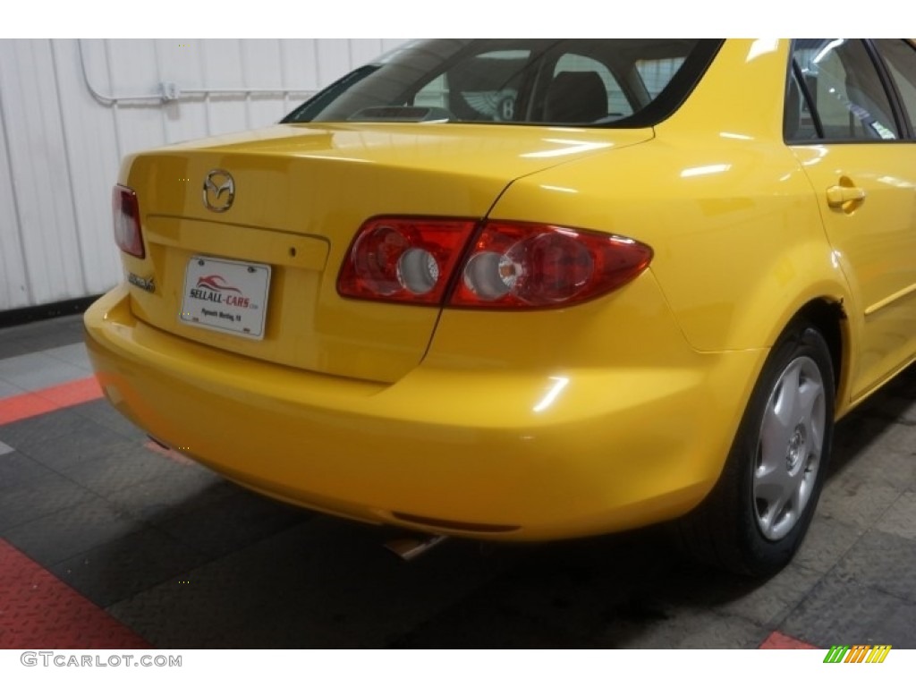 2003 MAZDA6 i Sedan - Speed Yellow / Black photo #72
