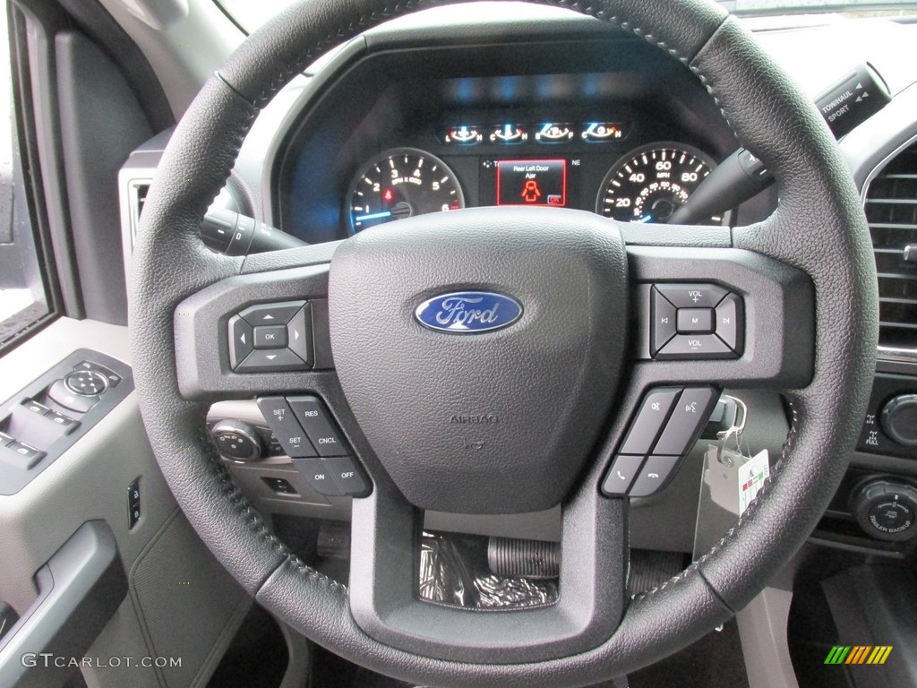 2016 F150 XLT SuperCrew 4x4 - Shadow Black / Medium Earth Gray photo #32