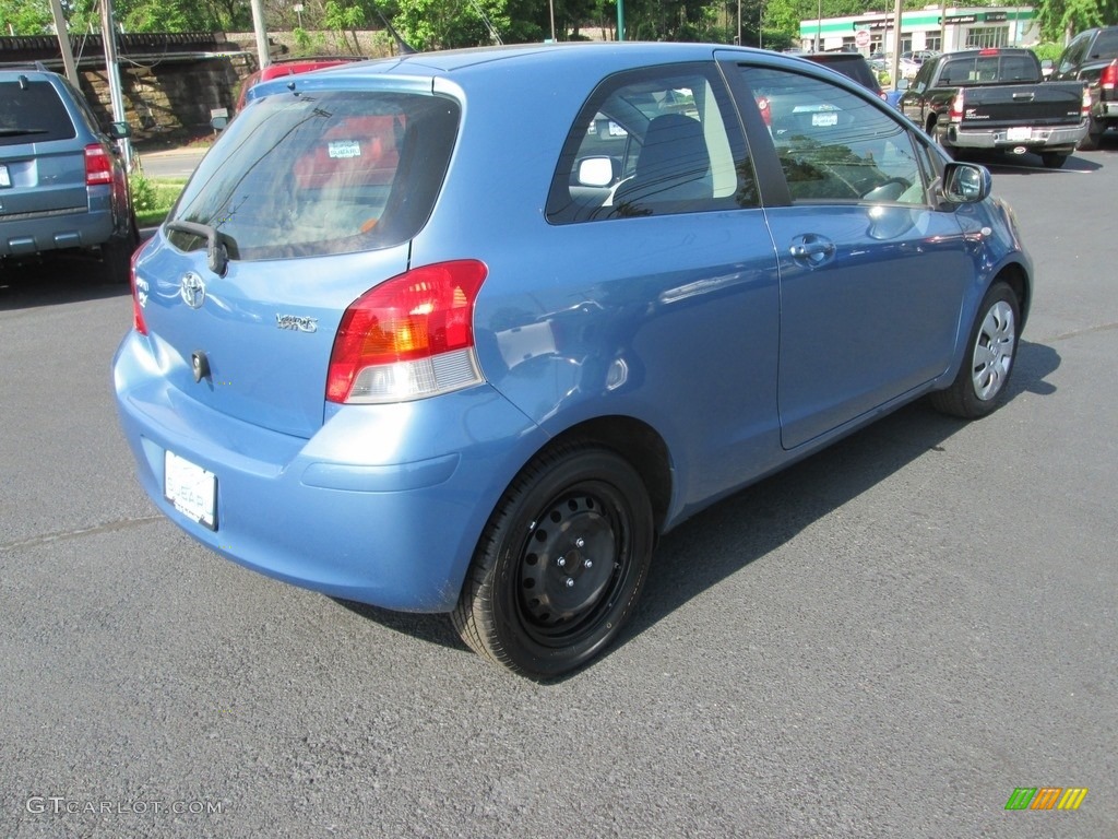 2010 Yaris 3 Door Liftback - Bayou Blue Pearl / Dark Charcoal photo #6